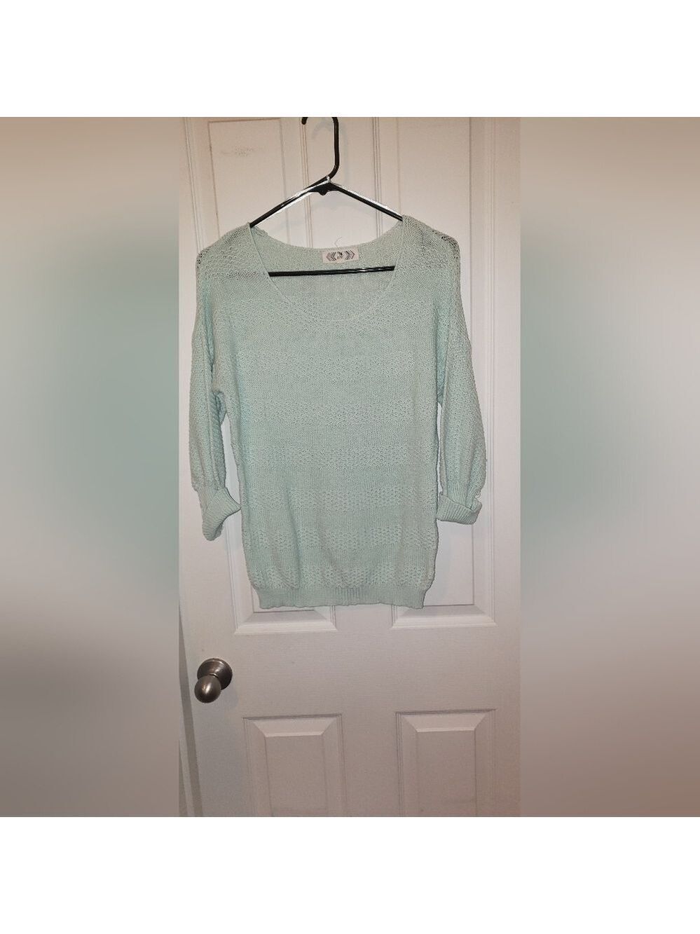 Pink Rose Seafoam Green Sweater Large